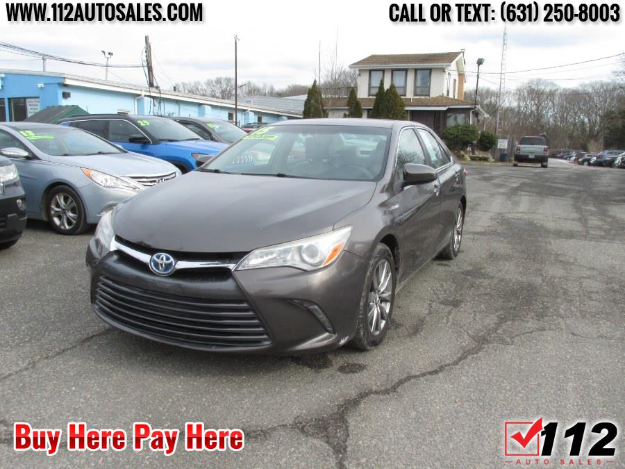 2015 Toyota Camry Se Hybrid; Le