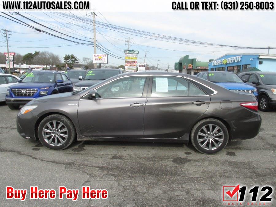 2015 Toyota Camry Se Hybrid; Le