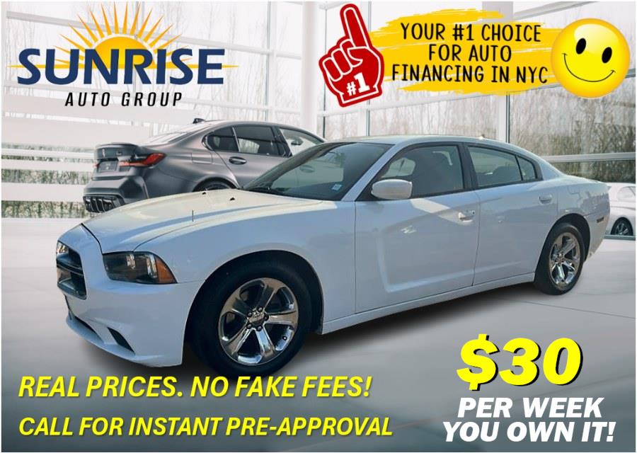 2013 Dodge Charger SE's photo