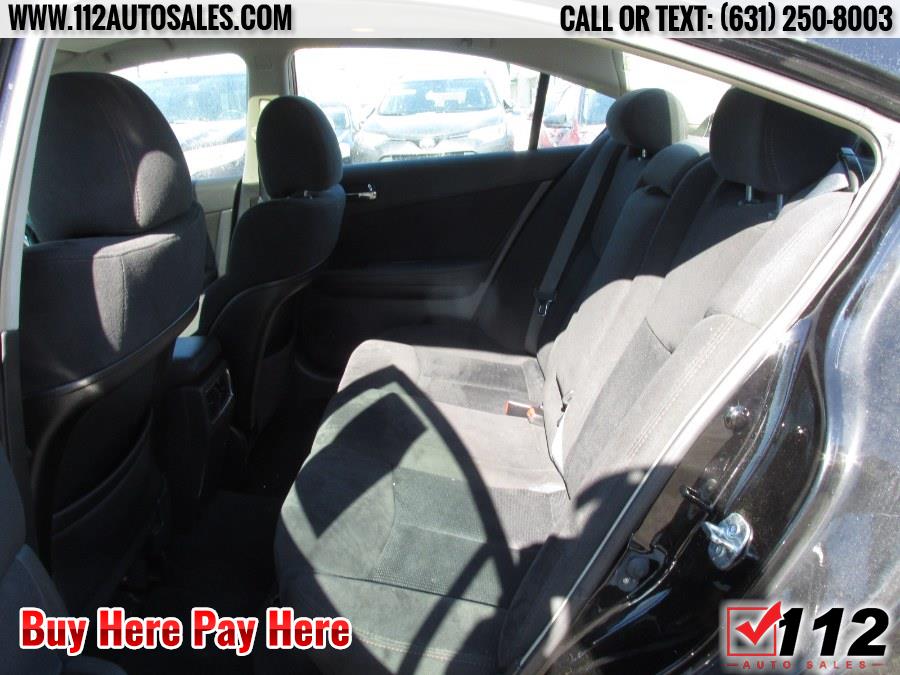 2011 Nissan Maxima S; Sv