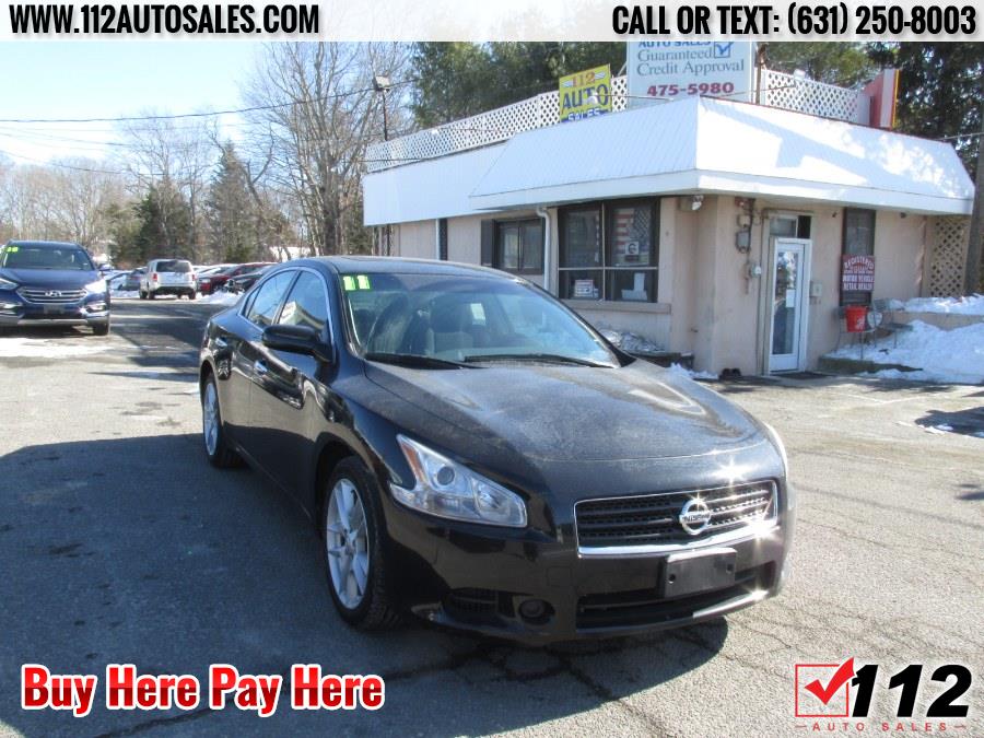 2011 Nissan Maxima S; Sv