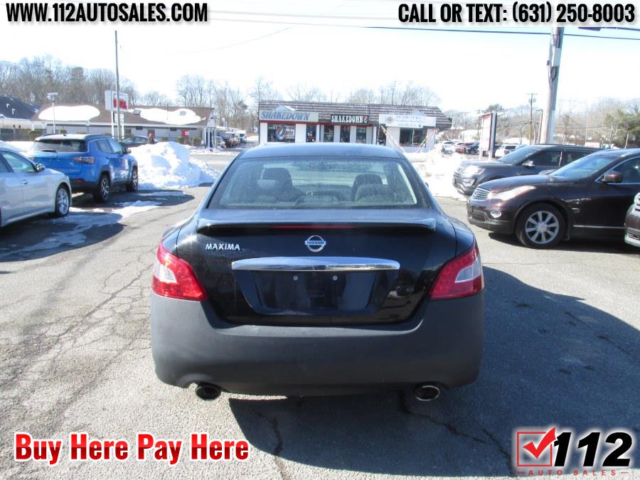 2011 Nissan Maxima S; Sv