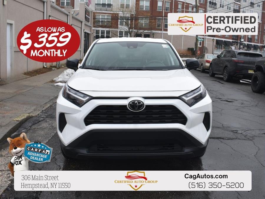 2025 Toyota RAV4 LE FWD