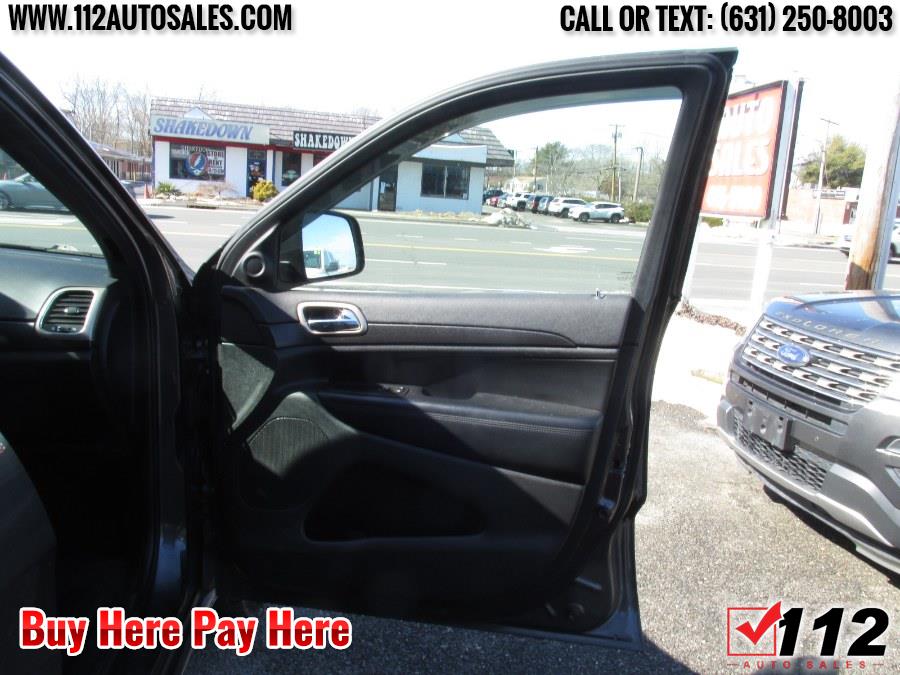 2017 Jeep Grand Cherokee Lared - Image 20