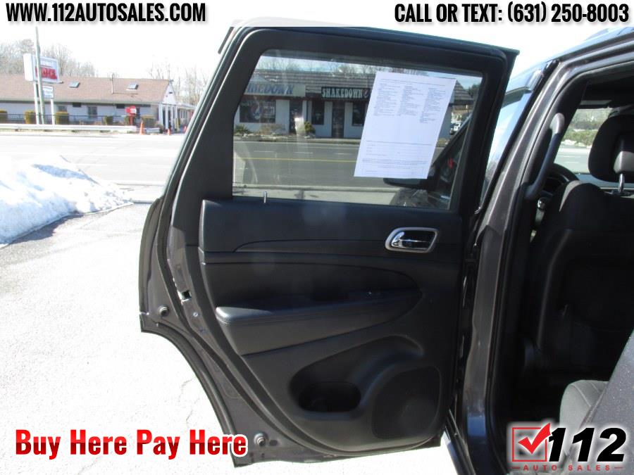 2017 Jeep Grand Cherokee Lared - Image 12