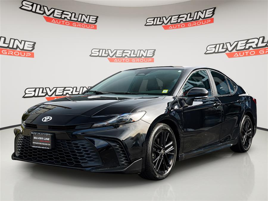 2025 Toyota Camry LE FWD