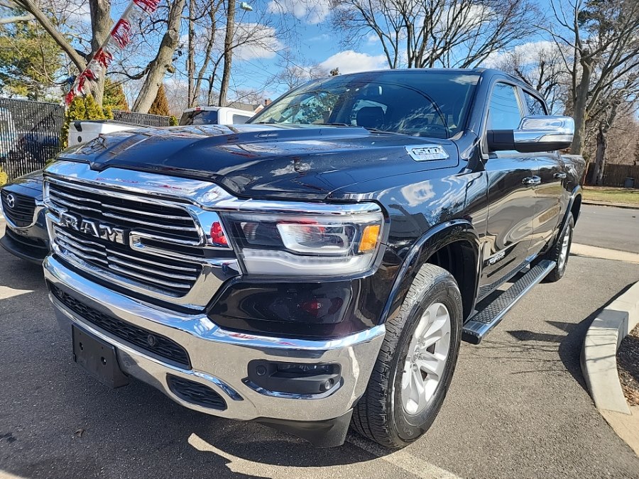 2019 RAM 1500 Laramie Crew Cab 4WD