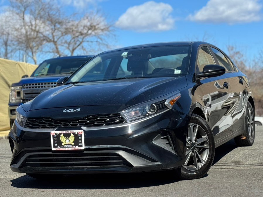 2023 Kia Forte LXS FWD