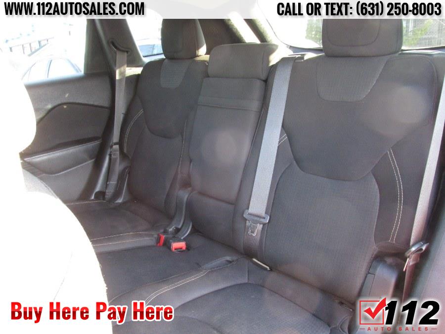 2016 Jeep Cherokee Latitude; n