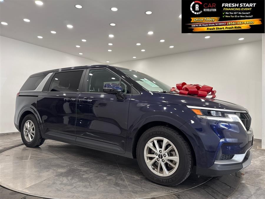 2024 Kia Carnival LX FWD