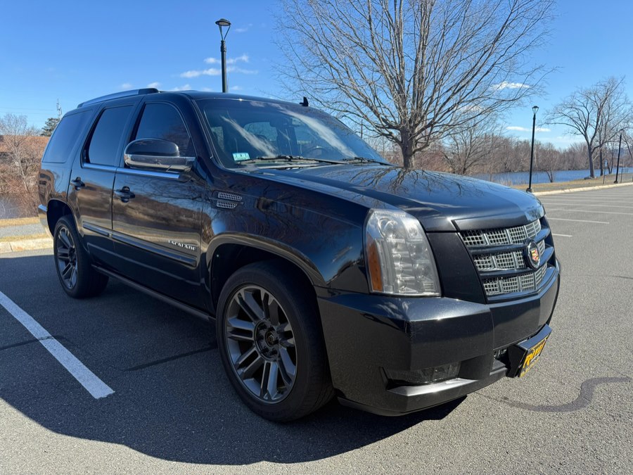 2013 Cadillac Escalade Premium 4WD