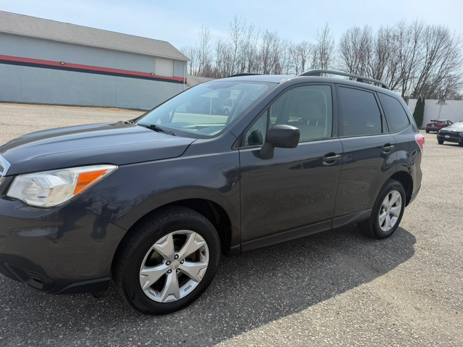 View vehicle photo 4