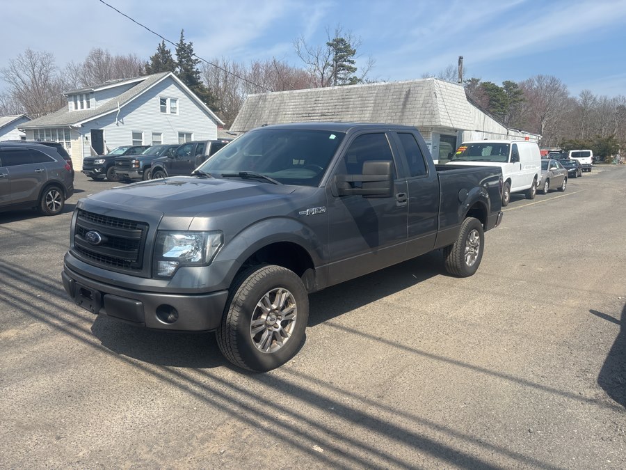 Sterling Gray Metallic 2013 Ford F-150 STX SuperCab Pickup Truck 4X2 Automatic