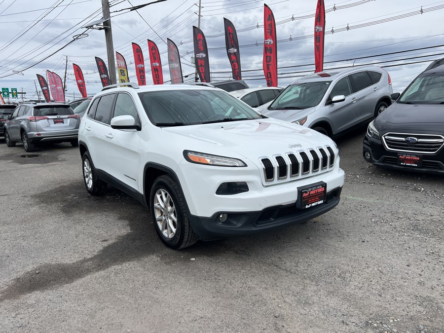 View vehicle photo 3