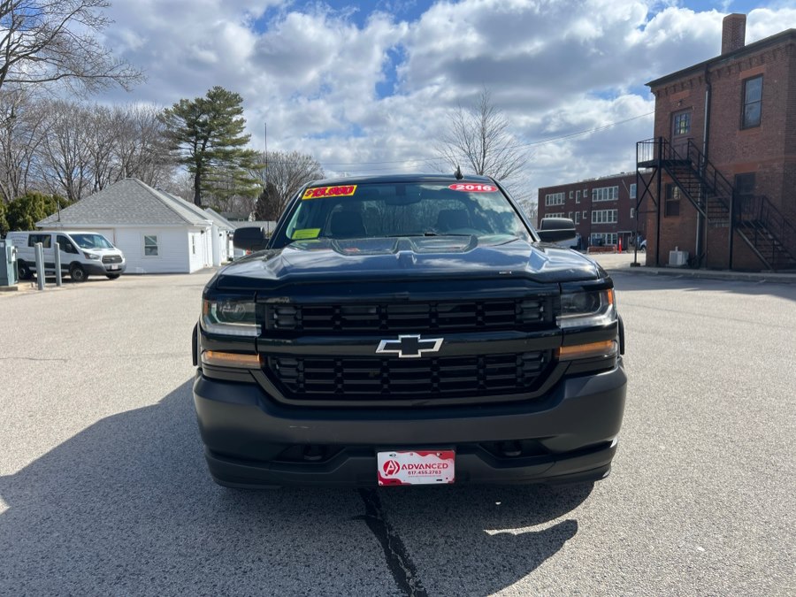 View vehicle photo 2