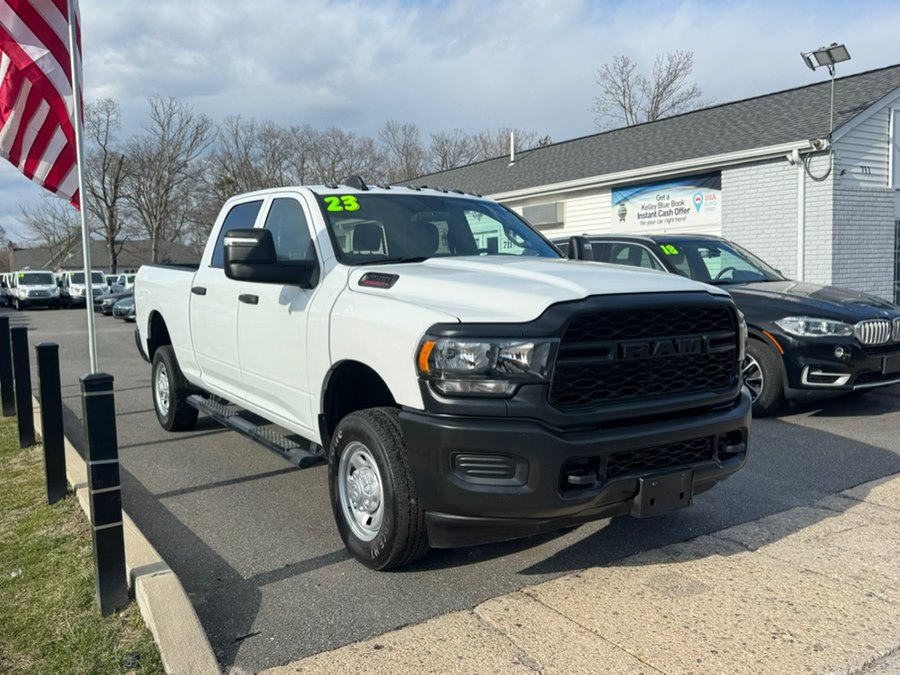 2023 RAM 2500 Tradesman Crew Cab 4WD