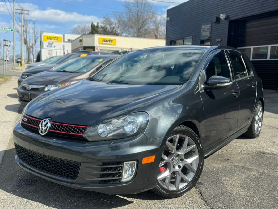 2014 Volkswagen Golf GTI 2.0T Wolfsburg Edition 4-Door FWD