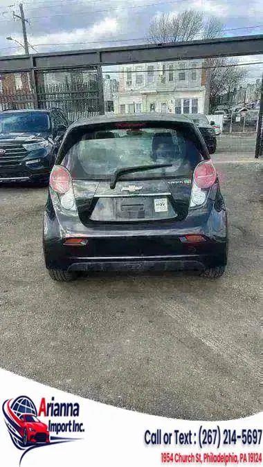 View vehicle photo 6