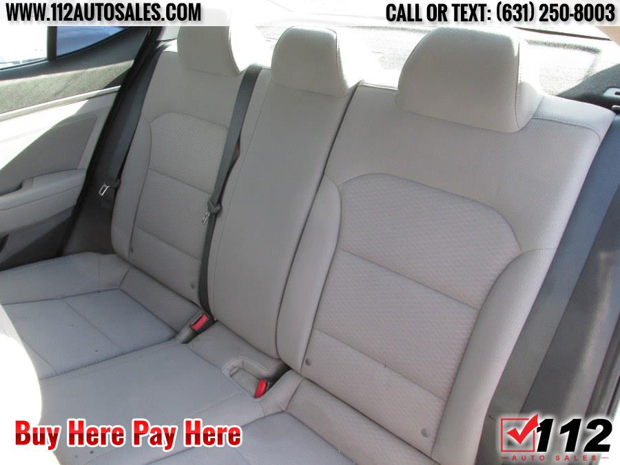 2018 Hyundai Elantra Limited; Se