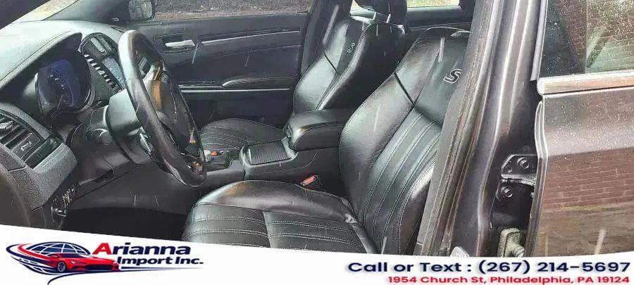 View vehicle photo 5