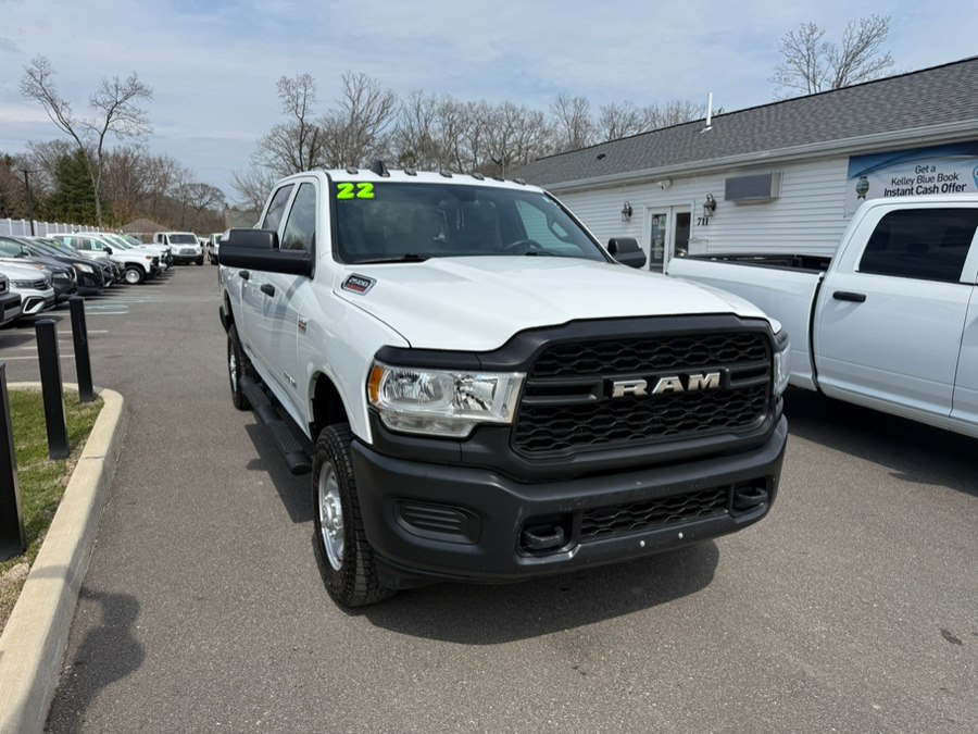 White 2022 RAM 2500 Tradesman Crew Cab 4WD Pickup Truck Four-Wheel Drive Automatic