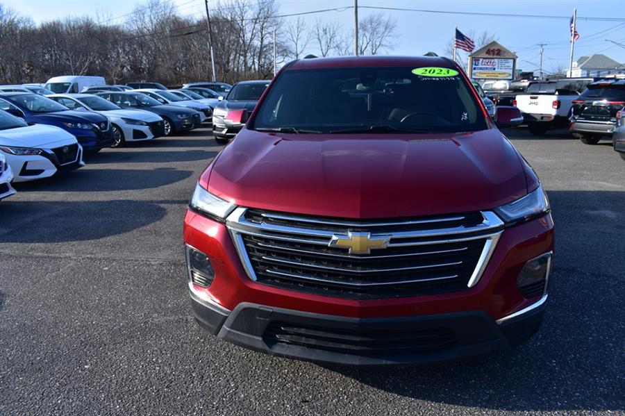 View vehicle photo 2