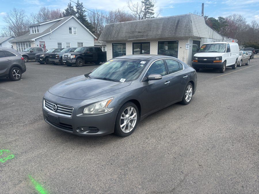 Brilliant Silver Metallic 2014 Nissan Maxima SV Sedan Front-Wheel Drive Automatic