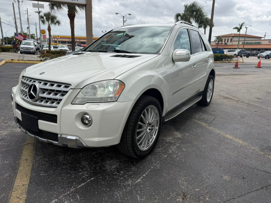 2010 Mercedes-Benz M-Class ML 550 4MATIC