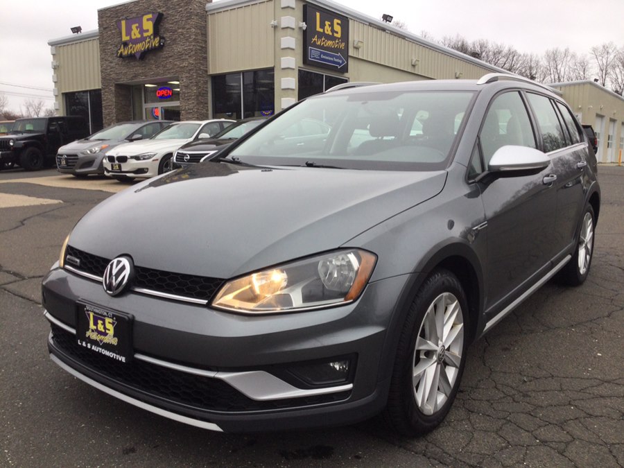 Platinum Gray Metallic 2017 Volkswagen Golf Alltrack S 4Motion AWD Wagon All-Wheel Drive Automatic