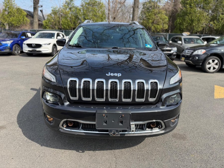 View vehicle photo 7