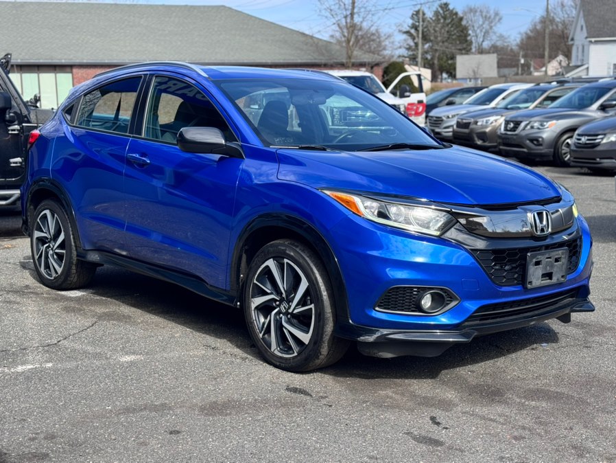 View vehicle photo 3
