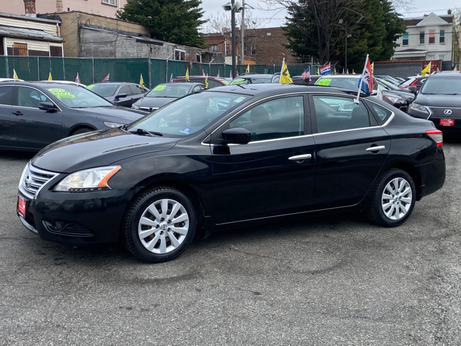 View vehicle photo 2