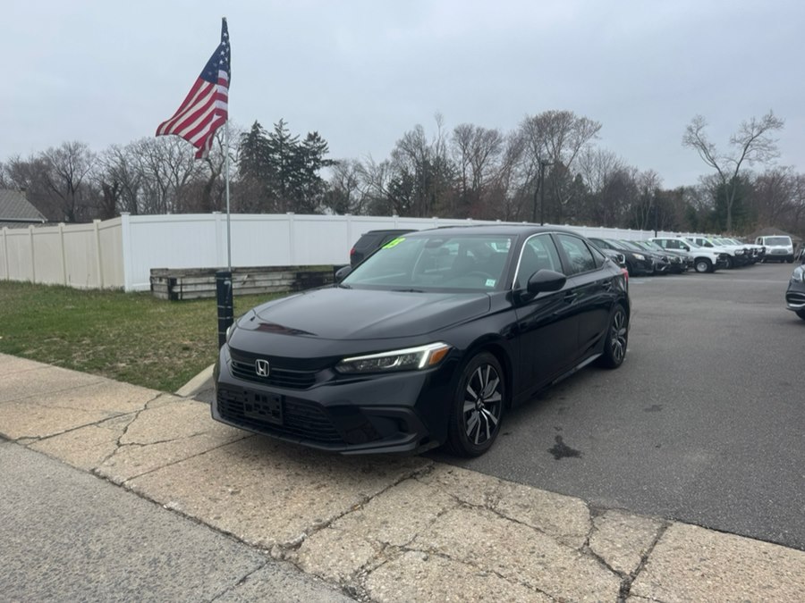 View vehicle photo 3