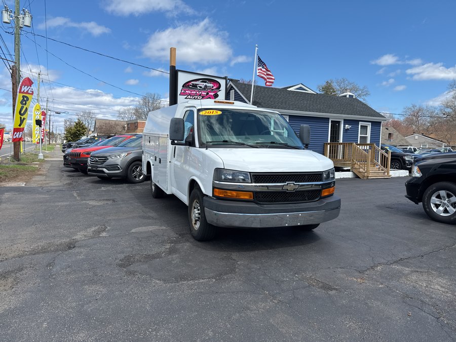Summit White 2015 Chevrolet Express Chassis 3500 139 Cutaway with 1WT RWD Van Rear-Wheel Drive Automatic
