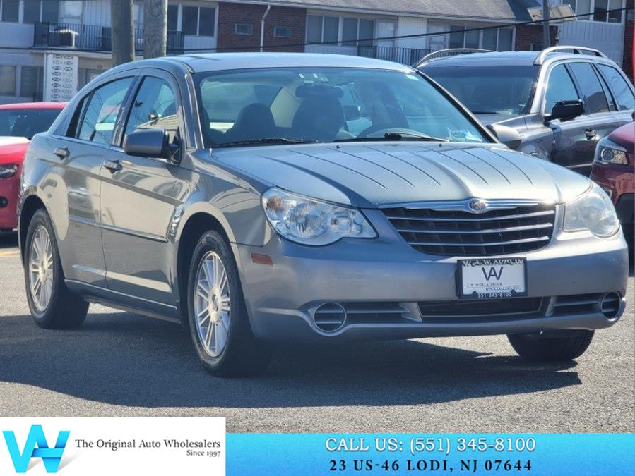 Silver 2007 Chrysler Sebring Touring Sedan FWD Sedan Front-Wheel Drive Automatic