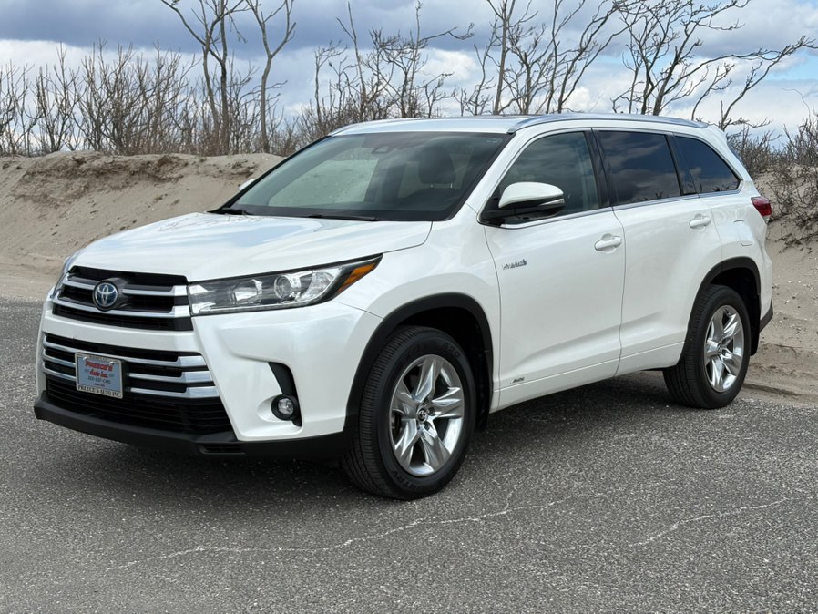 White (Blizzard Pearl) 2019 Toyota Highlander Hybrid Limited AWD SUV / Crossover All-Wheel Drive Automatic