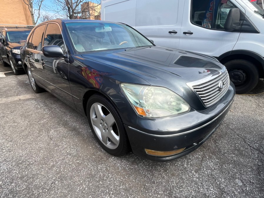 Gray 2006 Lexus LS 430 RWD Sedan Rear-Wheel Drive Automatic