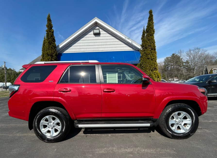 Barcelona Red Metallic 2017 Toyota 4Runner SR5 4WD SUV / Crossover Four-Wheel Drive Automatic
