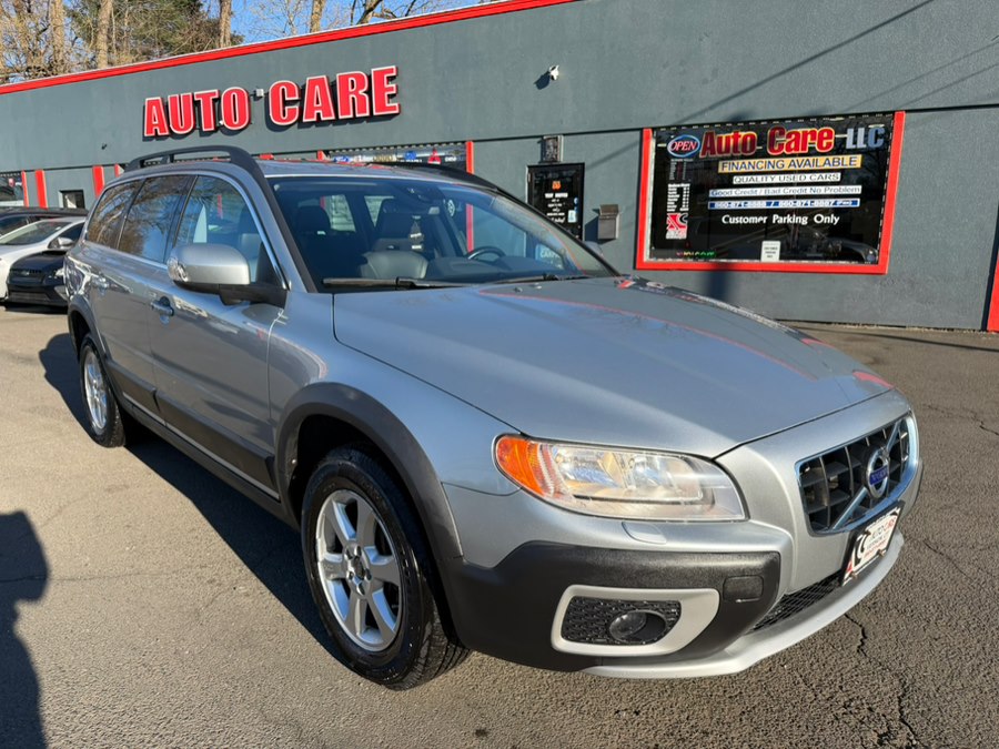 Silver 2013 Volvo XC70 3.2 AWD Wagon All-Wheel Drive Automatic
