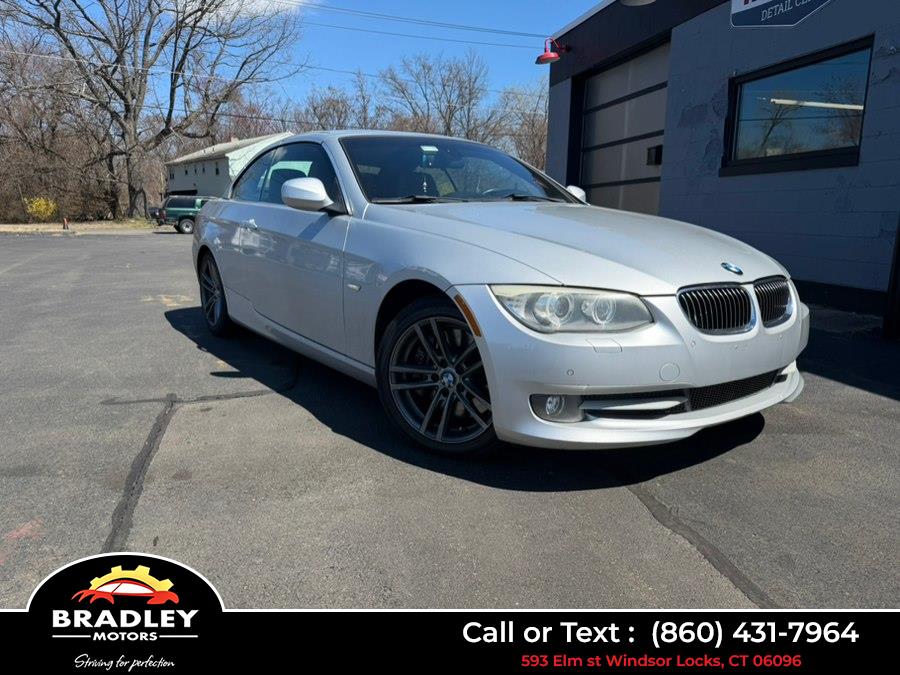 Titanium Silver Metallic 2011 BMW 3 Series 335i Convertible RWD Convertible Rear-Wheel Drive Automatic