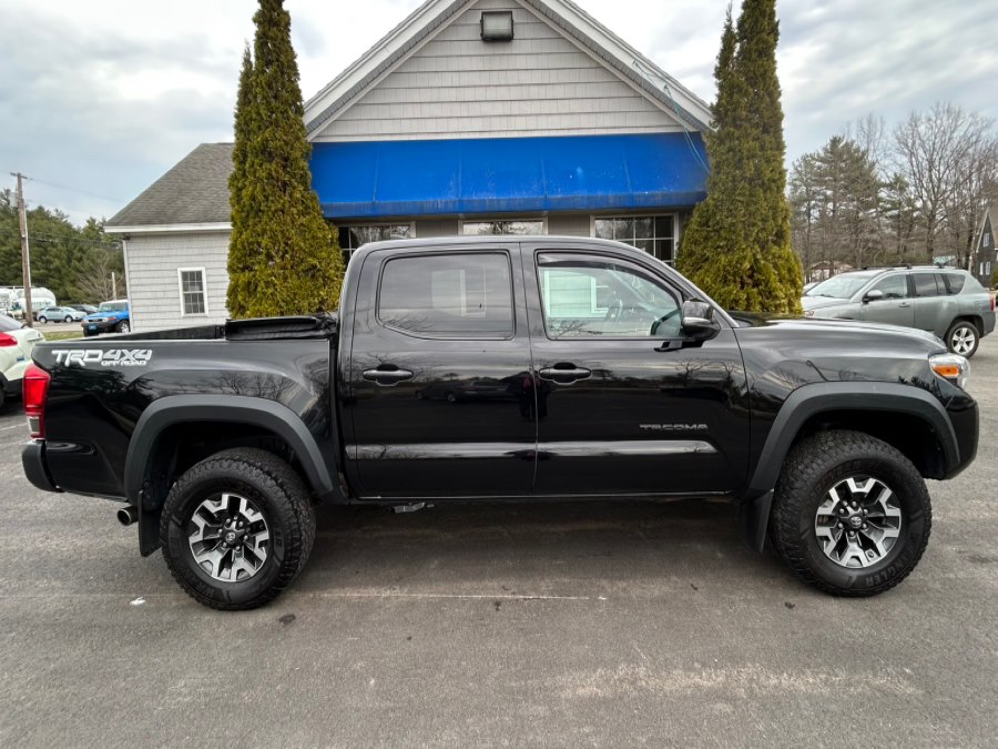 Black 2016 Toyota Tacoma Double Cab V6 SR5 4WD Pickup Truck Four-Wheel Drive Automatic