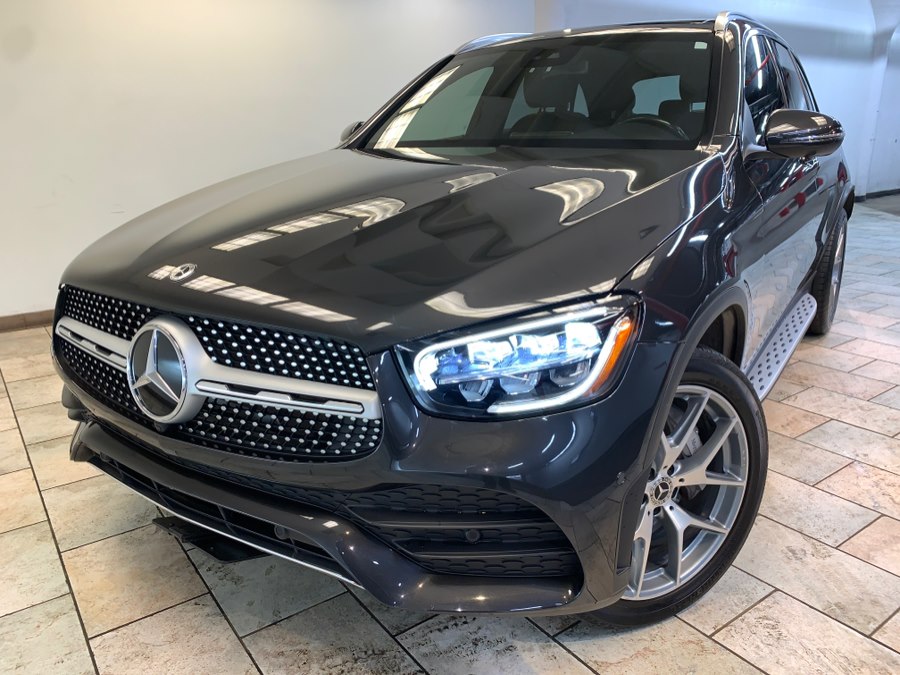 Gray (Graphite Grey Metallic) 2022 Mercedes-Benz GLC 300 SUV 4MATIC SUV / Crossover All-Wheel Drive Automatic