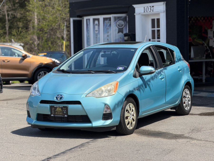 2013 Toyota Prius c Three