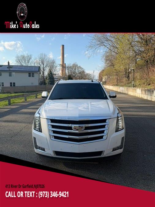 2018 Cadillac Escalade AWD Luxury's photo