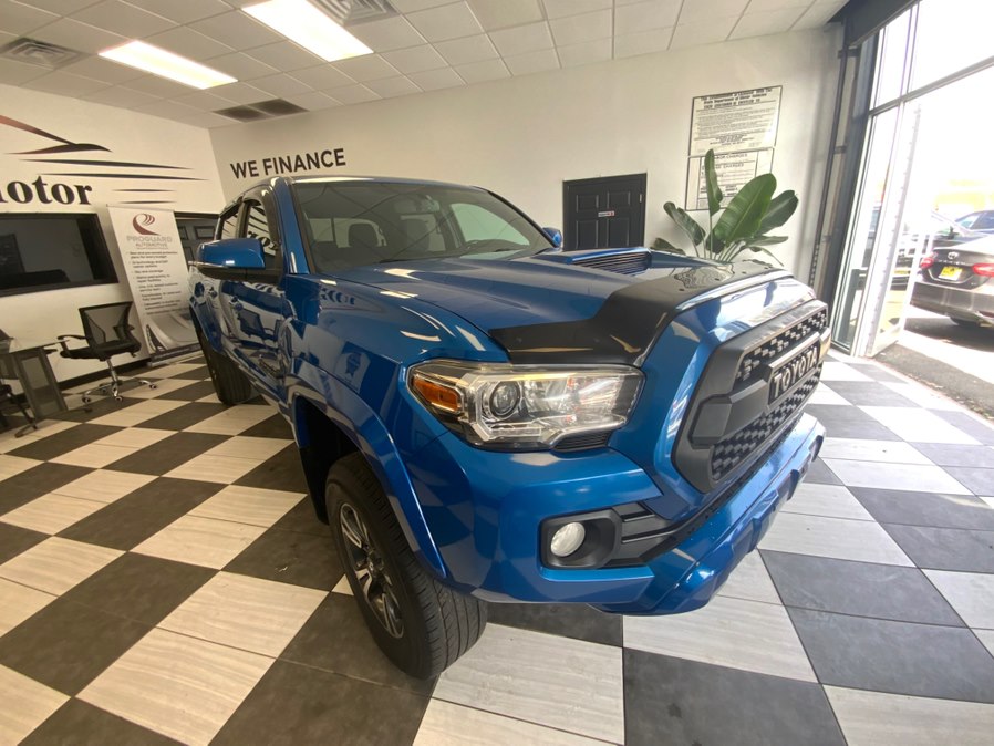 Blue 2017 Toyota Tacoma SR5 V6 Double Cab LB 4WD Pickup Truck Four-Wheel Drive Automatic