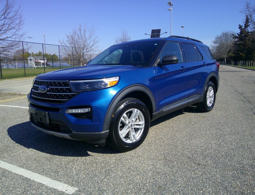 Blue 2020 Ford Explorer XLT AWD SUV / Crossover All-Wheel Drive Automatic