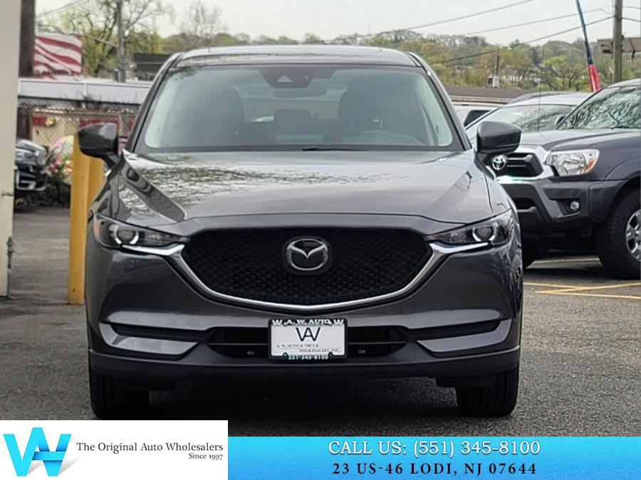 View vehicle photo 2
