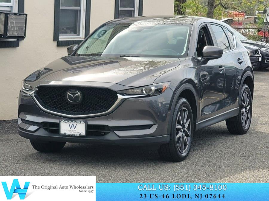 View vehicle photo 3