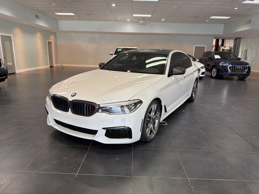 Alpine White 2018 BMW 5 Series M550i xDrive Sedan AWD Sedan All-Wheel Drive Automatic