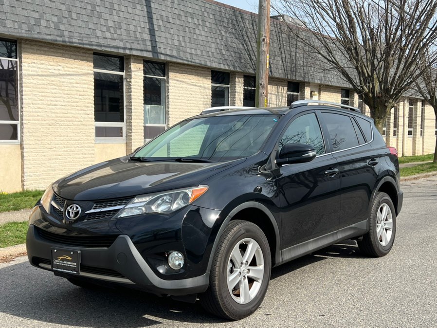 Black 2014 Toyota RAV4 XLE AWD SUV / Crossover All-Wheel Drive Automatic